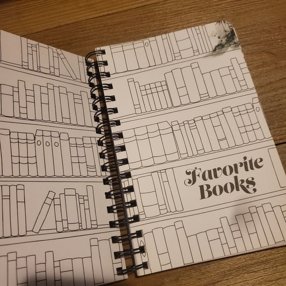 Owlcrate Magical Monthly Reading Planner book - Picture 6 of 12